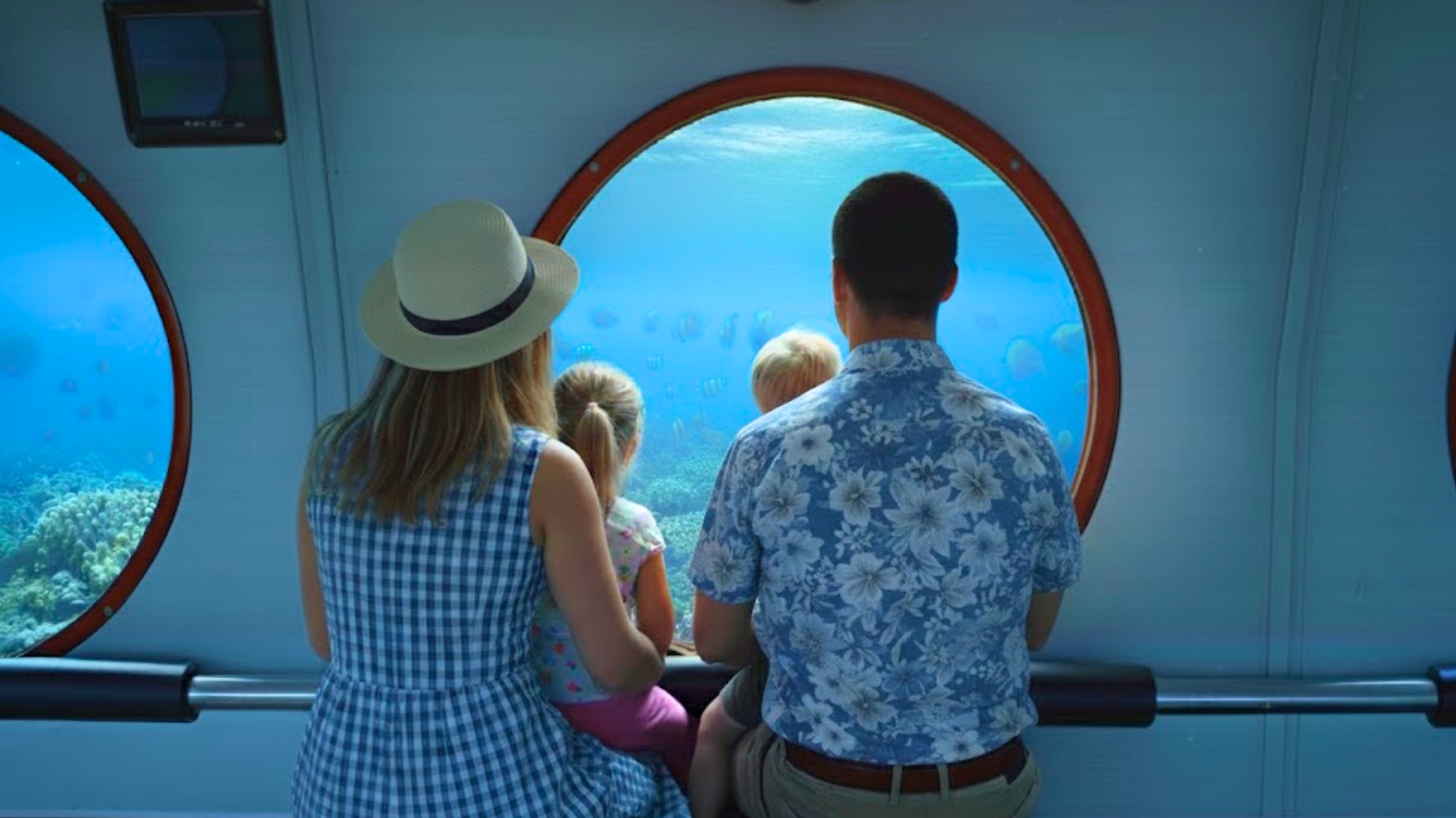 Why Submarine Tours Are Safer Than You Think_ Myths vs Facts